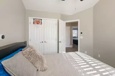 5527 W Caliente Dr, West Jordan, UT 84081 - Photo 15