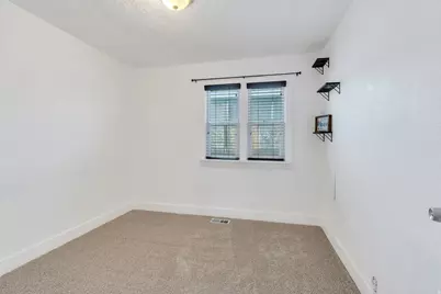 945 W 100 S, Provo, UT 84601 - Photo 11