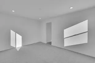 8655 N Halloran Ct, Lake Point, UT 84074 - Photo 11