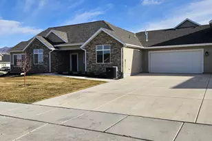 208 E 850 N, Tooele, UT 84074 - Photo 3