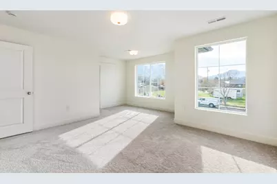 649 E 800 S, Springville, UT 84663 - Photo 17