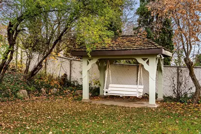 1512 Cherry Blossom Dr, Farmington, UT 84025 - Photo 29