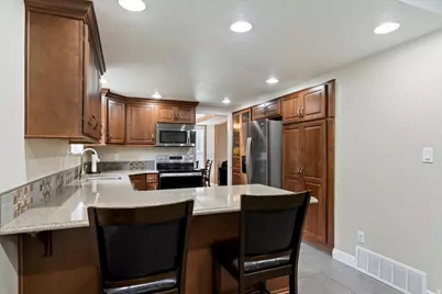 1512 Cherry Blossom Dr, Farmington, UT 84025 - Photo 13