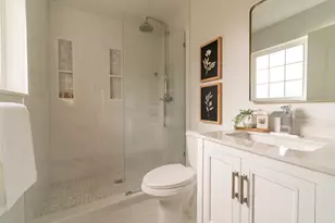 1637 E Staker Wy, Cottonwood Heights, UT 84121 - Photo 27