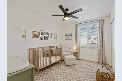 943 W 60 N, Layton, UT 84041 - Photo 13