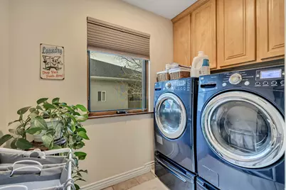 7970 S Grand Vista Way E, Cottonwood Heights, UT 84121 - Photo 37