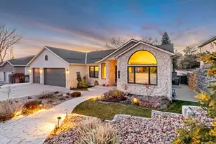 7970 S Grand Vista Way E, Cottonwood Heights, UT 84121 - Photo 3