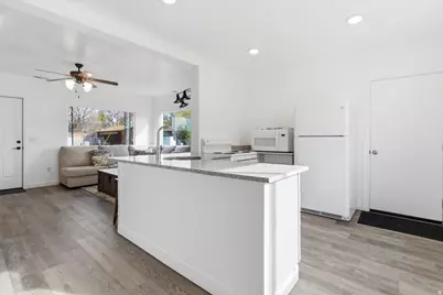 12 E 200 S, Salina, UT 84654 - Photo 3