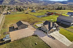 560 S 8600 E, Huntsville, UT 84317 - Photo 49