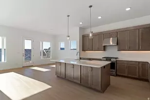 1308 E Larkspur Wy, Layton, UT 84040 - Photo 5