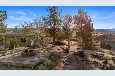 205 Terrace Cir, Toquerville, UT 84774 - Photo 43