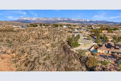 205 Terrace Cir, Toquerville, UT 84774 - Photo 37