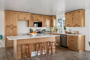 833 N Starcrest Dr, Salt Lake City, UT 84116 - Photo 9