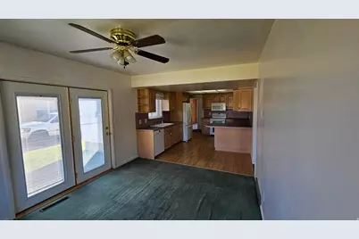 2078 W 5600 S, Roy, UT 84067 - Photo 11