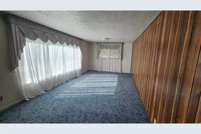 2078 W 5600 S, Roy, UT 84067 - Photo 15