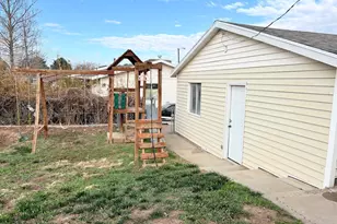 2184 S Sorrento Dr, Woods Cross, UT 84087 - Photo 23