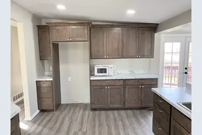 2184 S Sorrento Dr, Woods Cross, UT 84087 - Photo 5