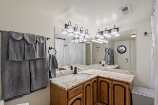 2942 N 2000 W, Farr West, UT 84404 - Photo 29