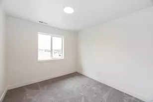 817 W 70 N, Hyrum, UT 84319 - Photo 7