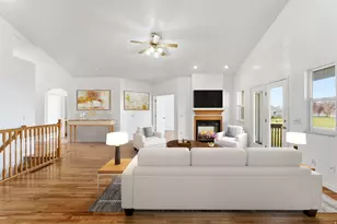 1430 S Heather Ln, Syracuse, UT 84075 - Photo 3