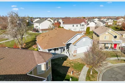 1430 S Heather Ln, Syracuse, UT 84075 - Photo 65