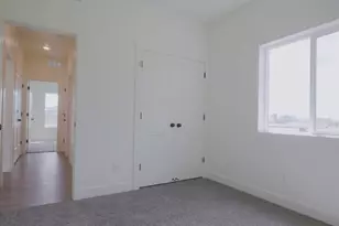 828 W 70 N, Hyrum, UT 84319 - Photo 13