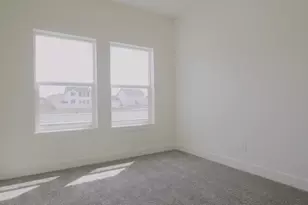 828 W 70 N, Hyrum, UT 84319 - Photo 9