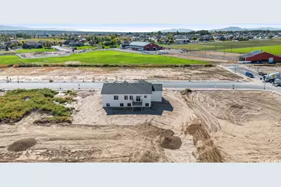 69 N 850 W, Hyrum, UT 84319 - Photo 9