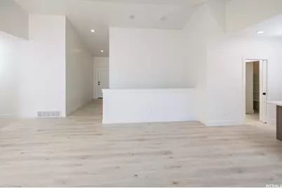 69 N 850 W, Hyrum, UT 84319 - Photo 5