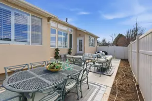 11856 S Cottage Side Way E, Draper, UT 84020 - Photo 3