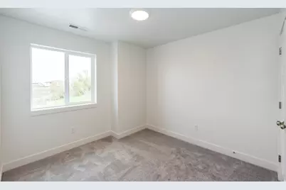 2469 N 620 E #3, North Logan, UT 84341 - Photo 21