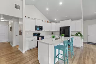 1299 S 100 E, Lehi, UT 84043 - Photo 11