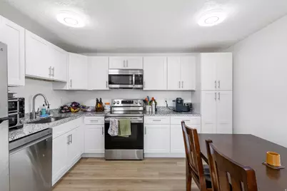 6876 S 90 E, Midvale, UT 84047 - Photo 7