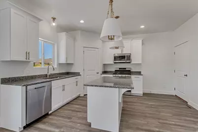 1303 E Willbur Ln #514, Eagle Mountain, UT 84005 - Photo 5