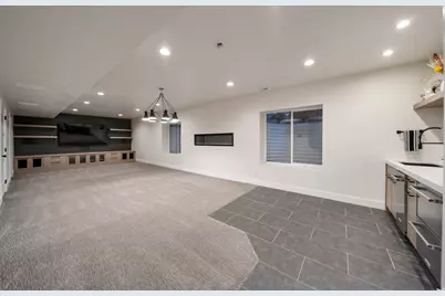 5146 N Ravencrest Ln W, Lehi, UT 84043 - Photo 7