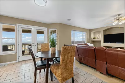 1671 E Timoney Rd, Draper, UT 84020 - Photo 15