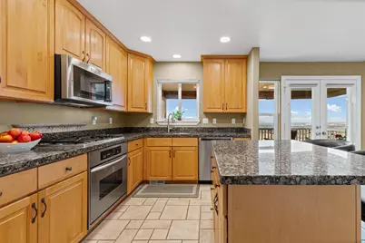 1671 E Timoney Rd, Draper, UT 84020 - Photo 5