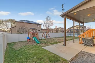 1240 S 1575 W, Syracuse, UT 84075 - Photo 47