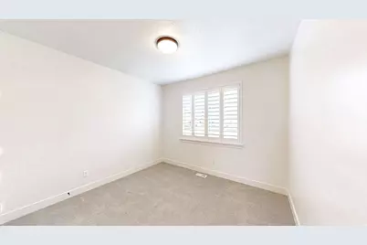 897 N Main St St, Mapleton, UT 84664 - Photo 27