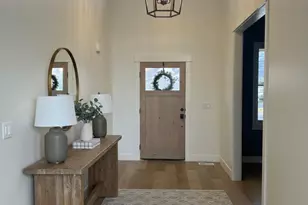 897 N Main St St, Mapleton, UT 84664 - Photo 13