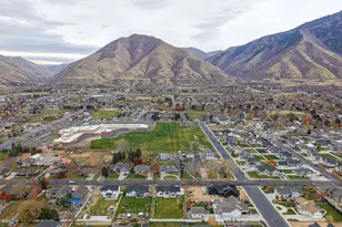 897 N Main St St, Mapleton, UT 84664 - Photo 43