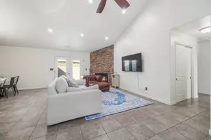 2050 W Canyon View Dr, Saint George, UT 84770 - Photo 7