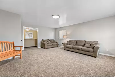 8224 S Oak Vista Dr, West Jordan, UT 84081 - Photo 3