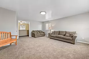 8224 S Oak Vista Dr, West Jordan, UT 84081 - Photo 3