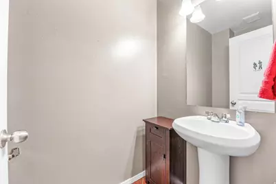 8224 S Oak Vista Dr, West Jordan, UT 84081 - Photo 13