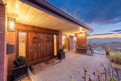 2662 E Skyline Dr S, Salt Lake City, UT 84108 - Photo 3