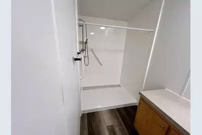 174 E Pellinore St S, North Salt Lake, UT 84054 - Photo 11