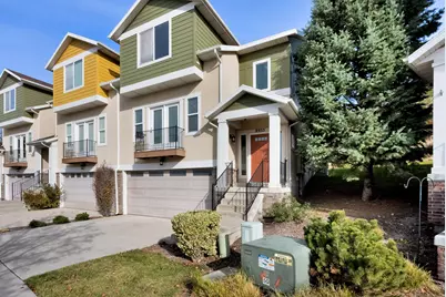 8935 S Quarry Stone Way E, Sandy, UT 84094 - Photo 3