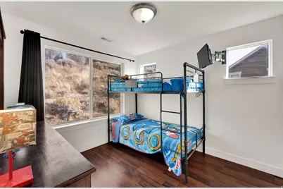 8935 S Quarry Stone Way E, Sandy, UT 84094 - Photo 27