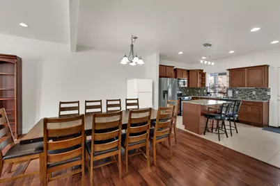 8935 S Quarry Stone Way E, Sandy, UT 84094 - Photo 17